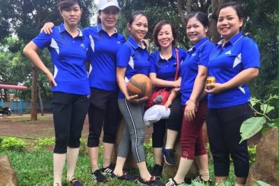 Gv trường THCS Cao Bá Quát tham gia hội thao bóng chuyền chào mừng ngày 20/10/2018